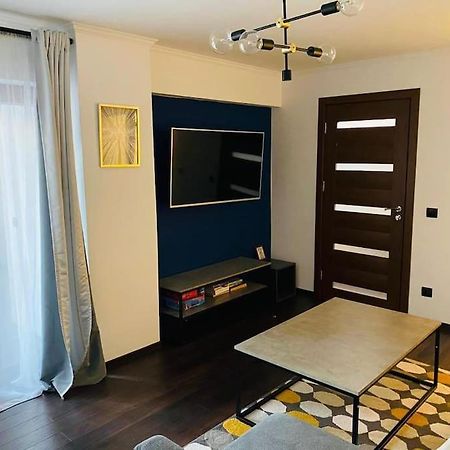 Aparthotel City Center Targu Ocna Екстер'єр фото